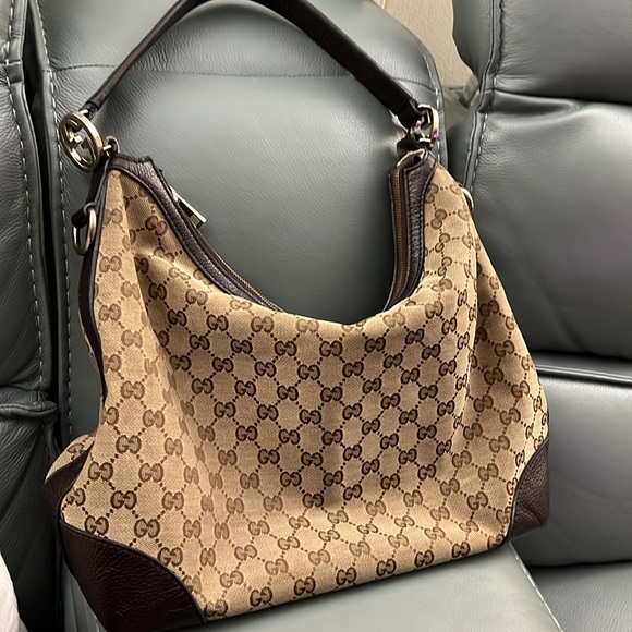 Gucci Monogram Canvas/Leather - Picture 10 of 17
